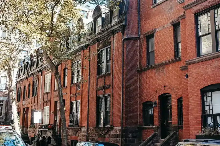 Baltimore rowhouses along a residential street