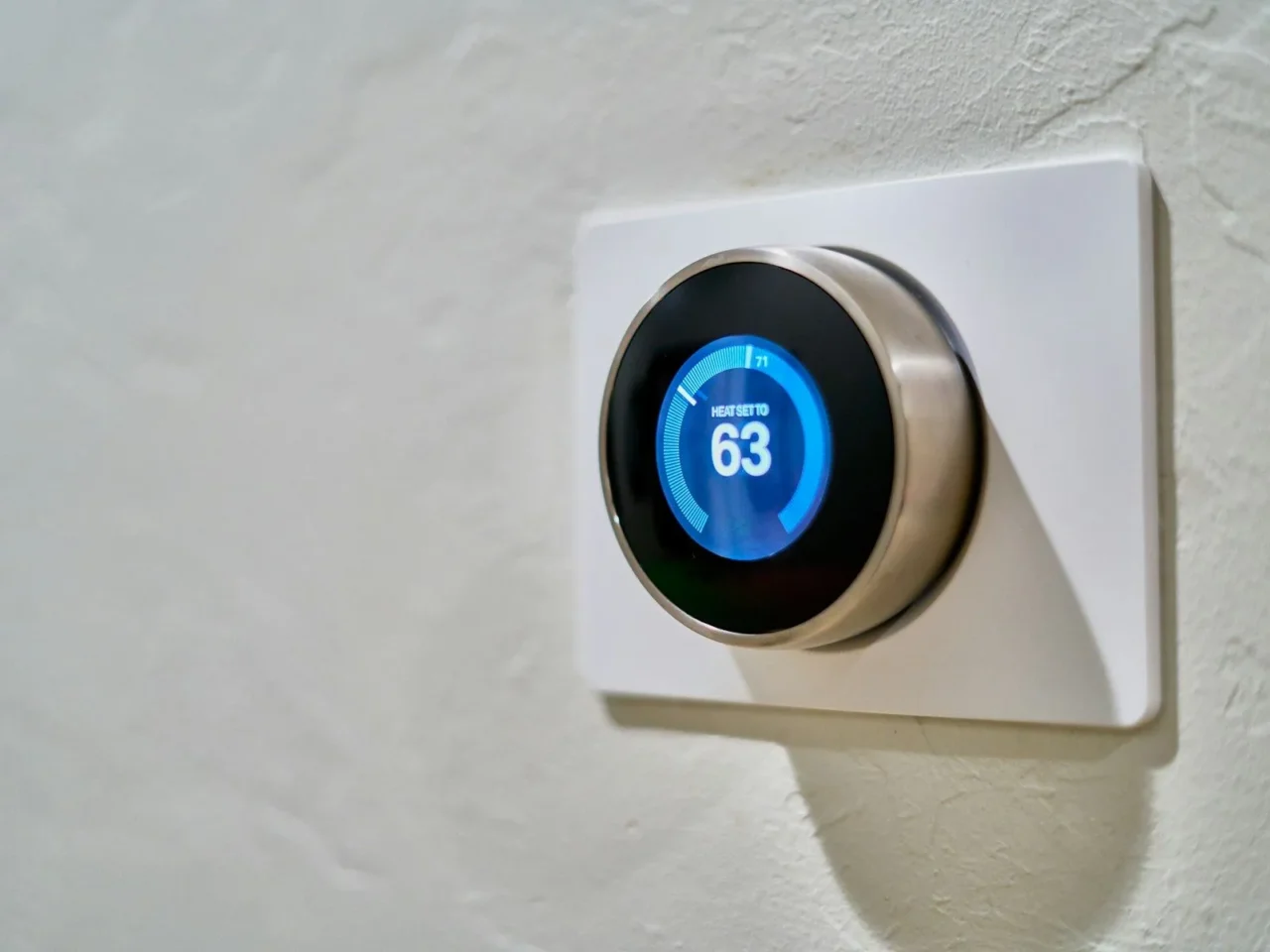 Wall thermostat showing the indoor temperature